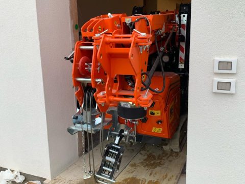 2ffc4720-98c1-4245-b5a1-d3433dec7b83